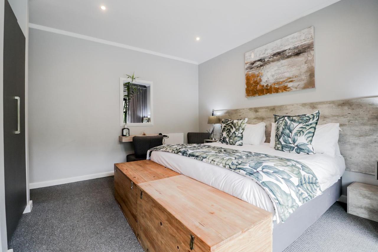 The Greens Guest House 나이스나 외부 사진