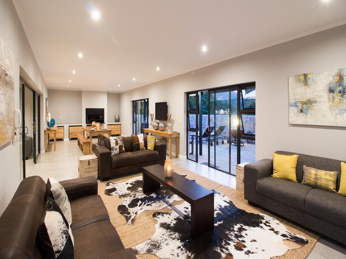 The Greens Guest House 나이스나 외부 사진