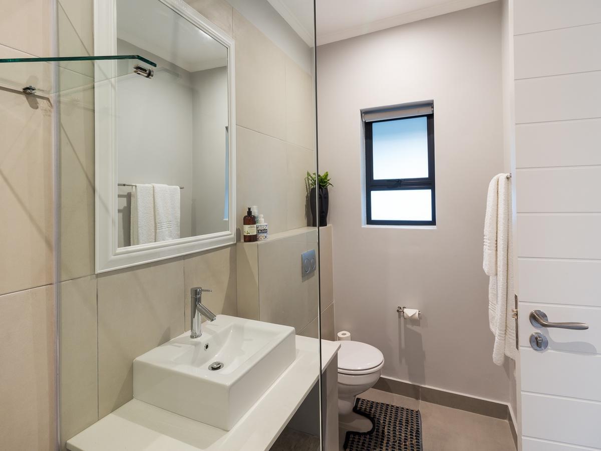 The Greens Guest House 나이스나 외부 사진