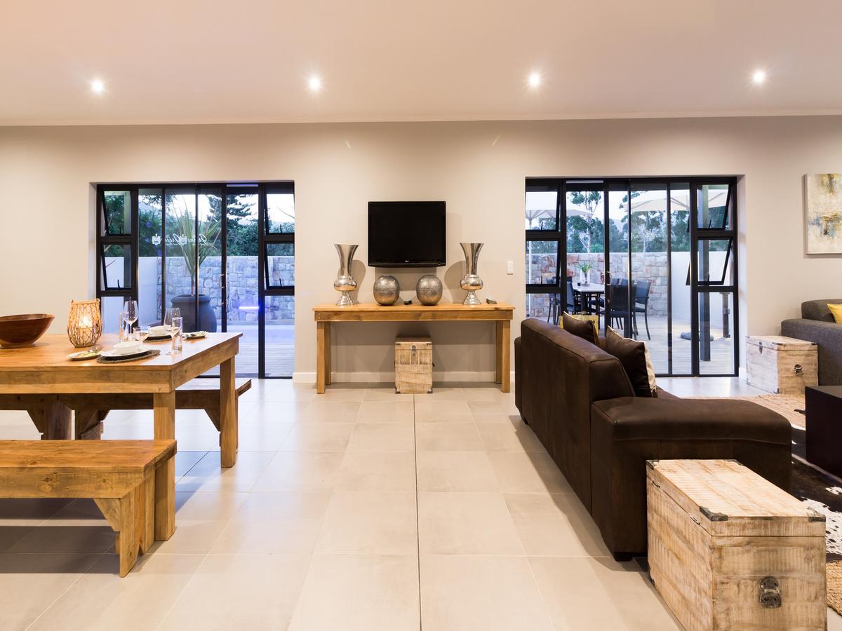 The Greens Guest House 나이스나 외부 사진