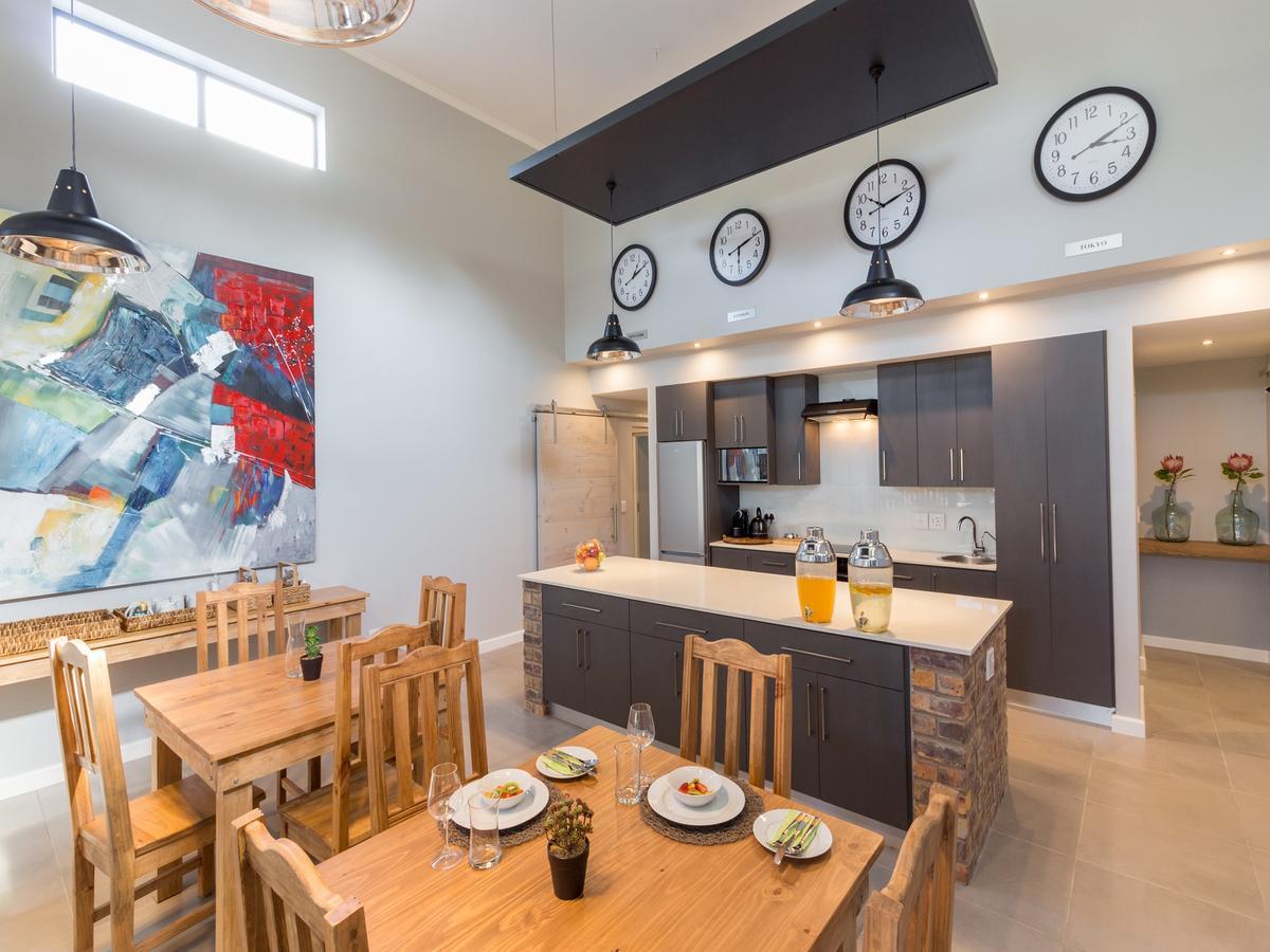The Greens Guest House 나이스나 외부 사진
